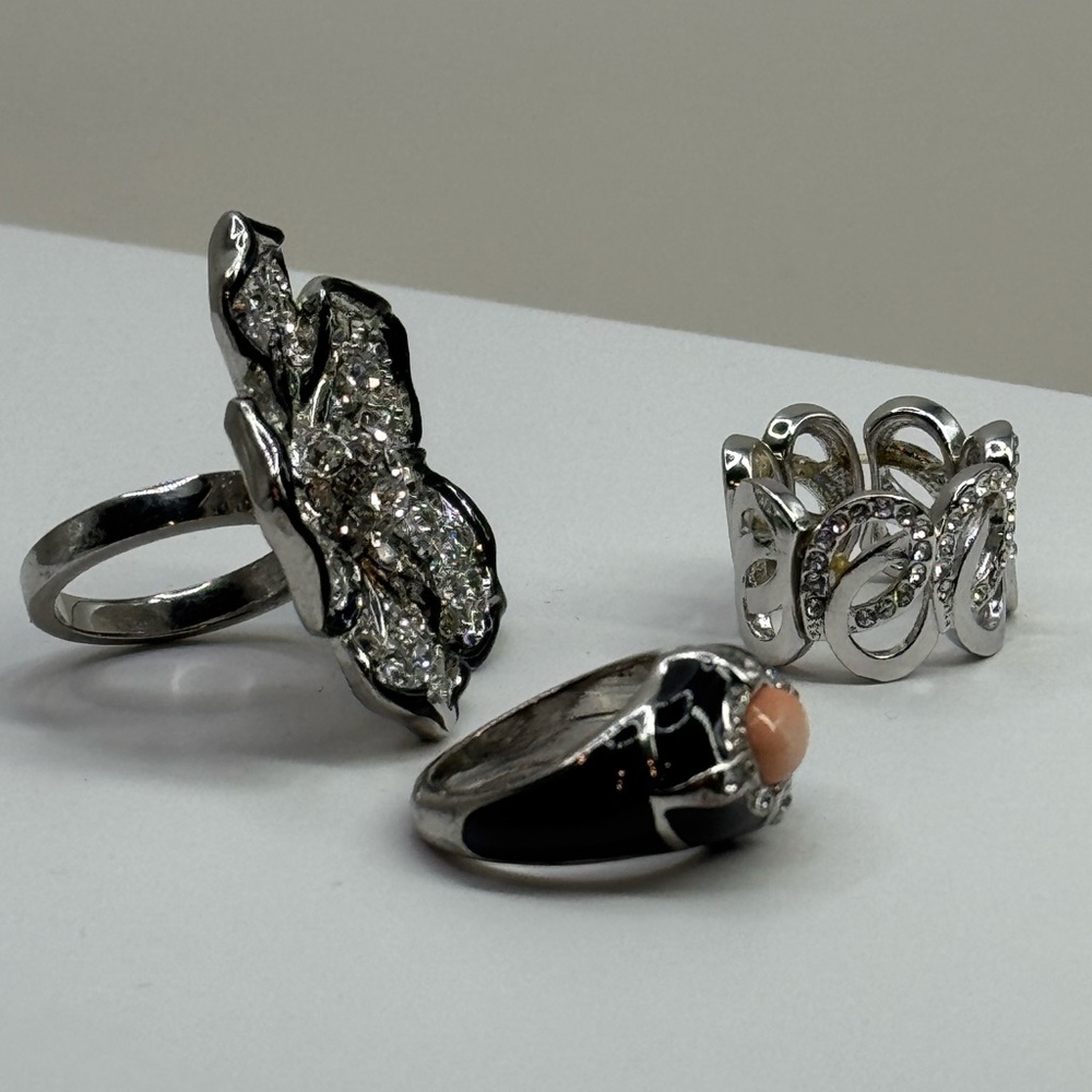 Statement sparkly Ring Set